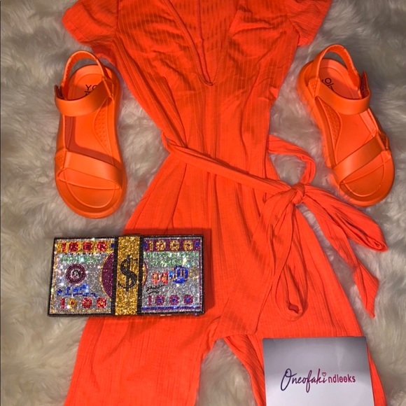 Sandals - Picture 3 of 3